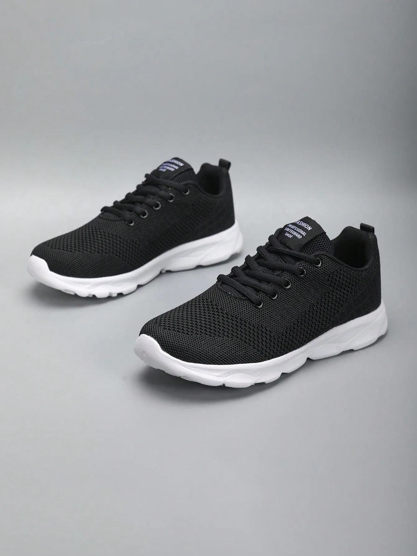 2024 New Stylish Outdoor Sports Casual Shoes, Fashionable Versatile