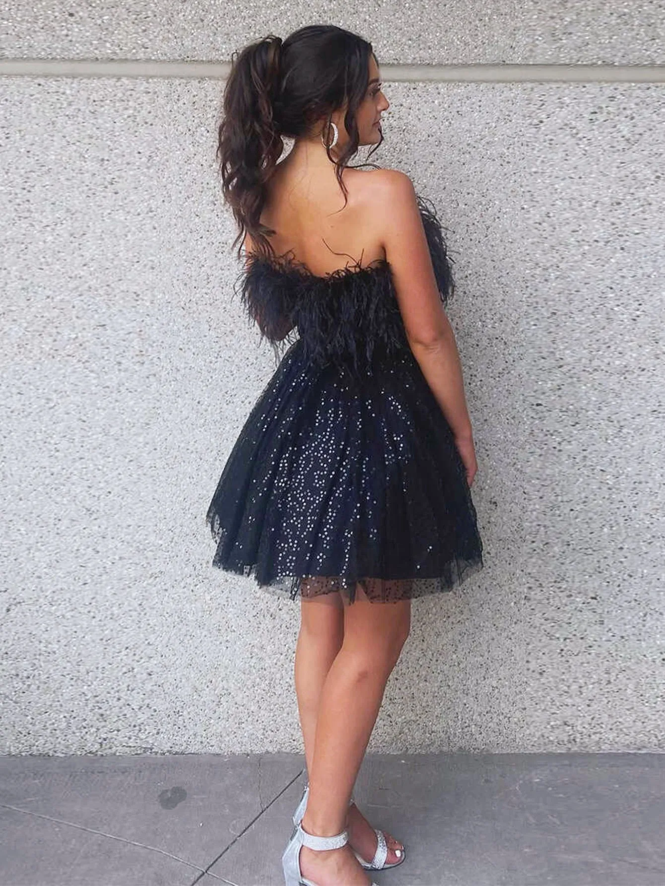 A-Line Black Tulle Short Party Homecoming Dress with Feathers