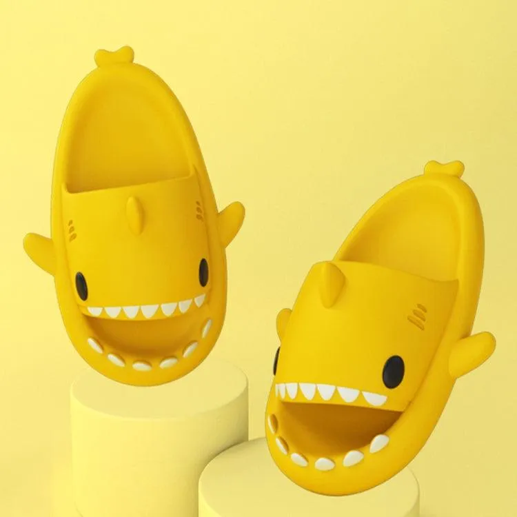 Adorable Shark-Themed Summer Couple Slippers - EVA Cute Cartoon Sandals