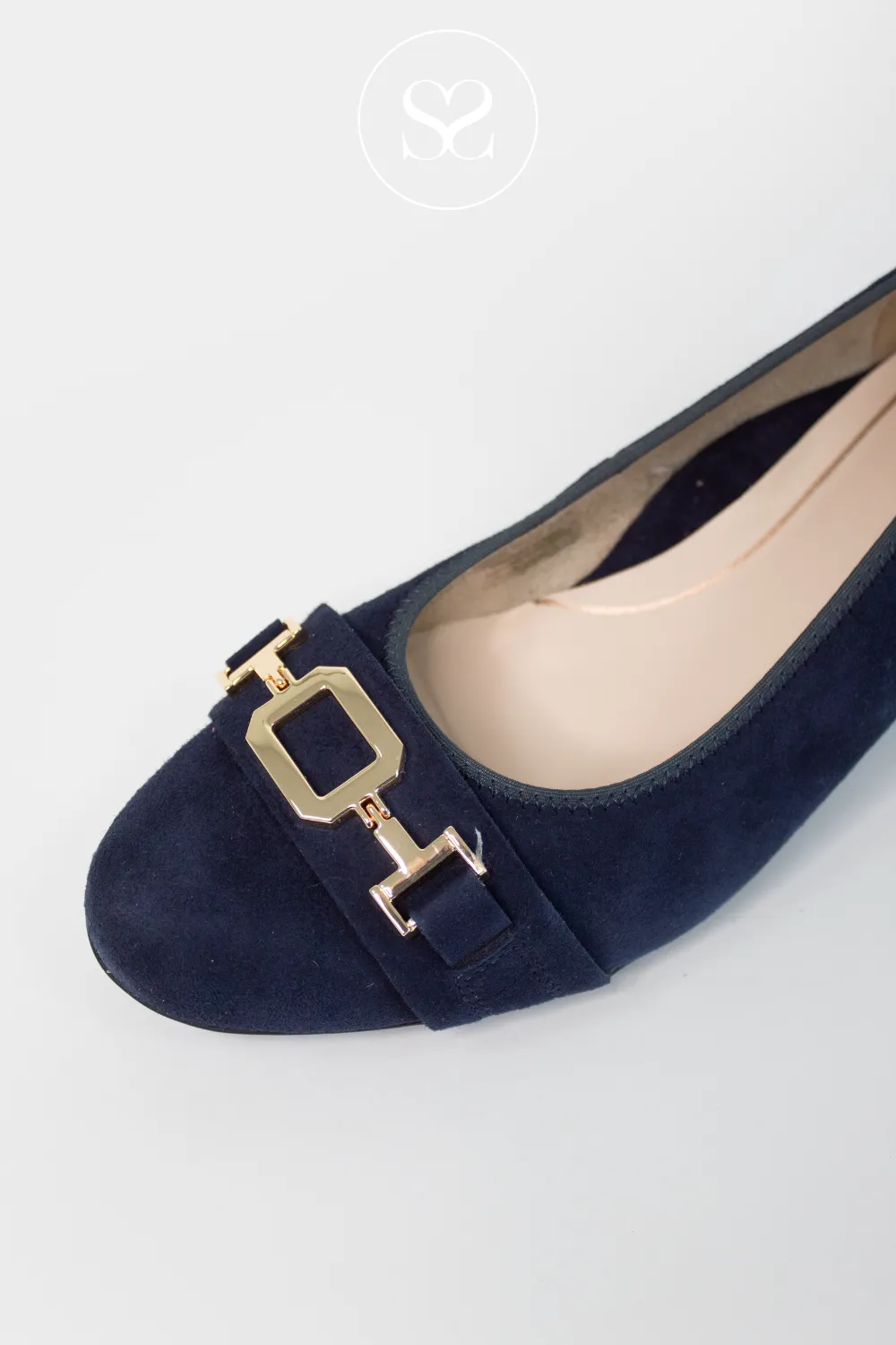 ARA 12-35832 NAVY SUEDE/ LEATHER BLOCK HEEL COURT SHOES