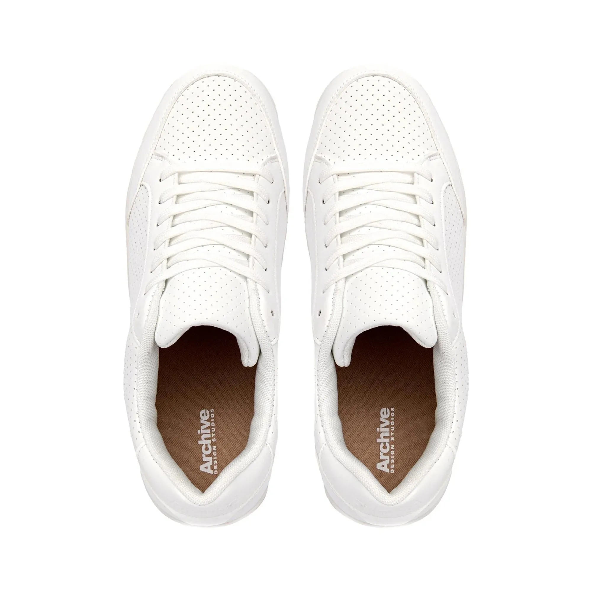 Archive Mens Court Trainers