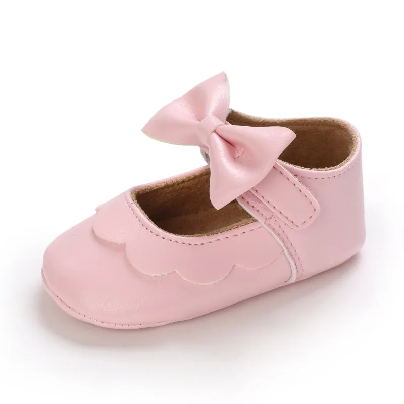 Baby / Toddler White Bowknot Decor Velcro Closure Prewalker Shoes