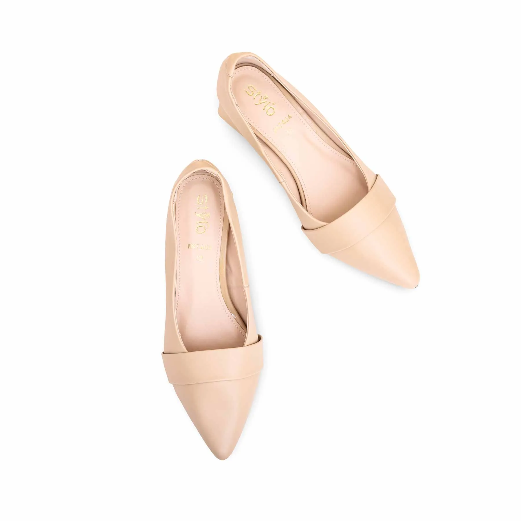 Beige Court Shoes WN7404