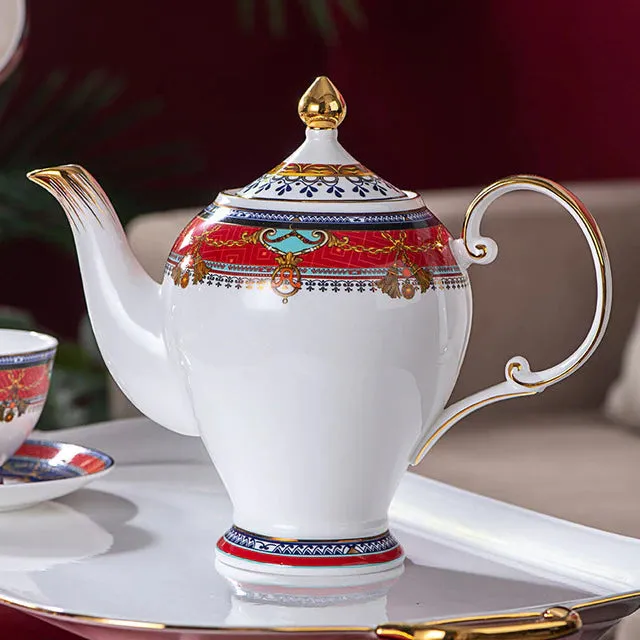 Elegant Luxury French Royal Style Hand Made Fine Porcelain Bone China Gold Plated Coffee and Tea Set To Serve 6