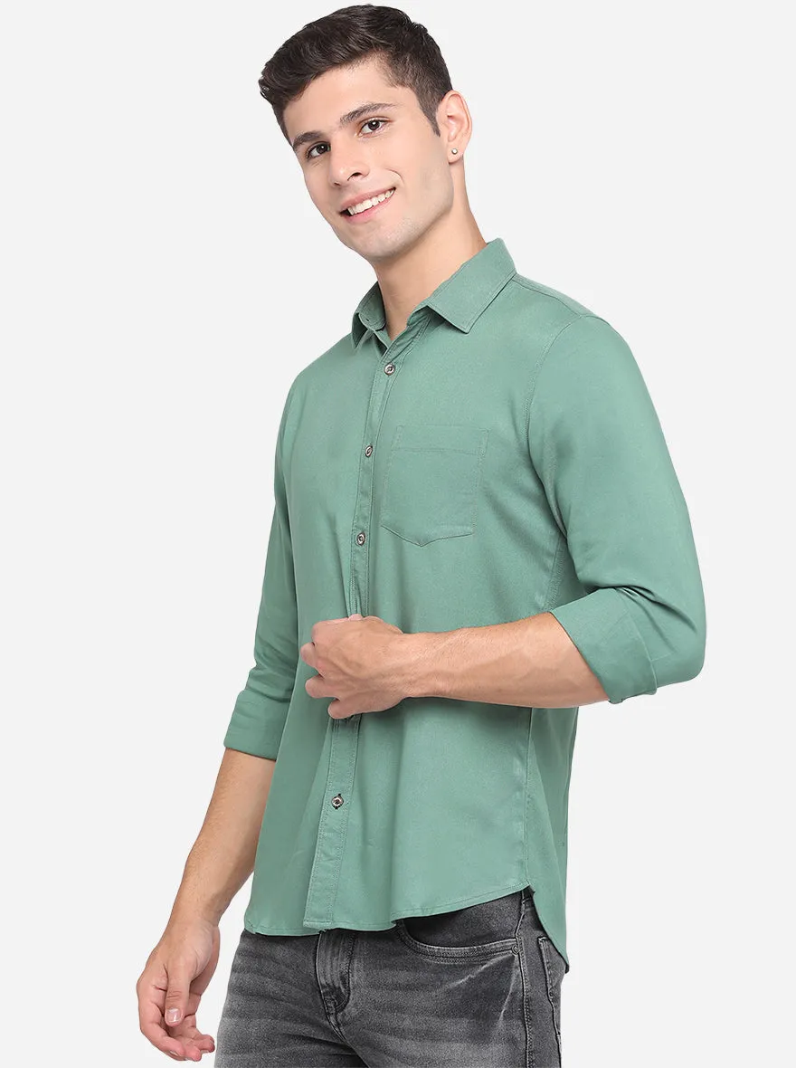 Lack Green Solid Slim Fit Semi Casual Shirt | JadeBlue