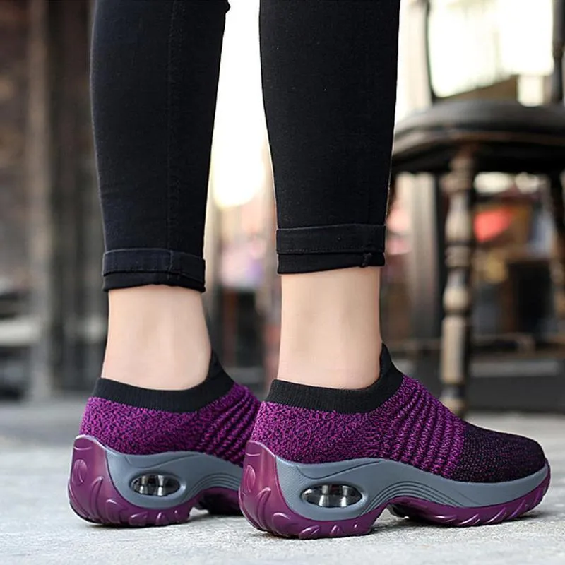 Ladies‘s Breathable Air Cushion Outdoor Shoes