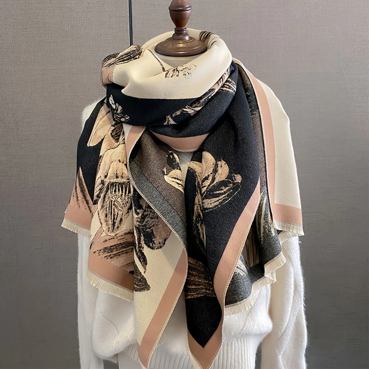 Luxurious Magnolia Print Color-Blocked Scarf Wrap - Soft, Thick, Windproof, Warm, Versatile, Classic Fringe Shawl for Women - Perfect for Outdoor Activities, Daily Wear, and Gift-Giving