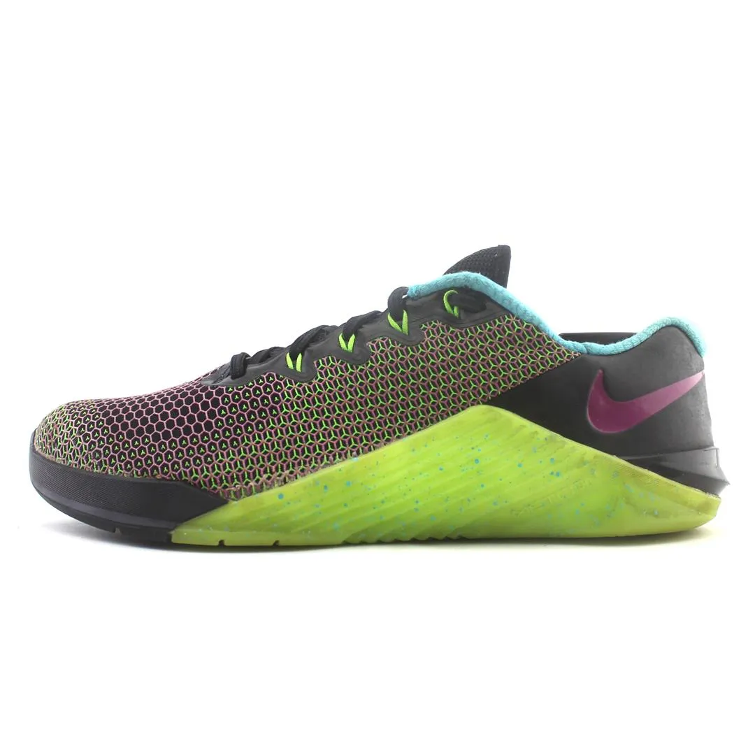 NIKE  METCON 5 AMP