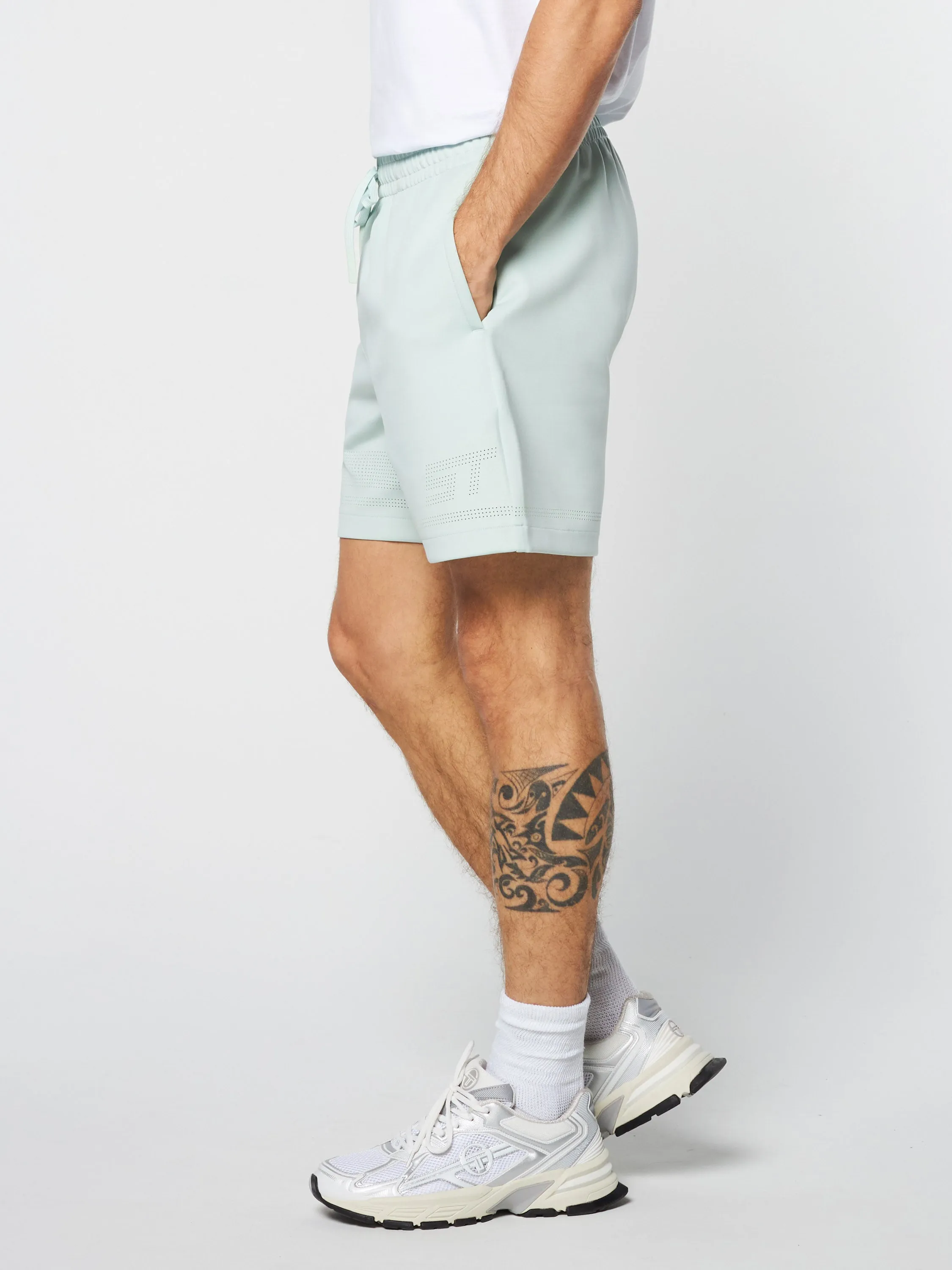 Perforata Short- Surf Spray