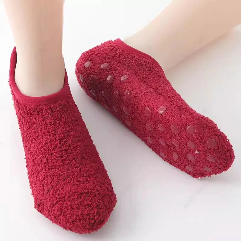 Sohiwoo Autumn Winter Indoor Home Yoga Practice Flooring Sock Dispensing Anti-Slip Thickened Plush Soft Coral Velvet Furry Sock Slippers