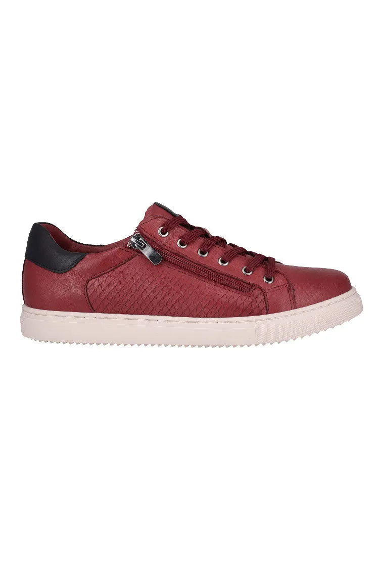 Ursa Sneaker in Burgundy