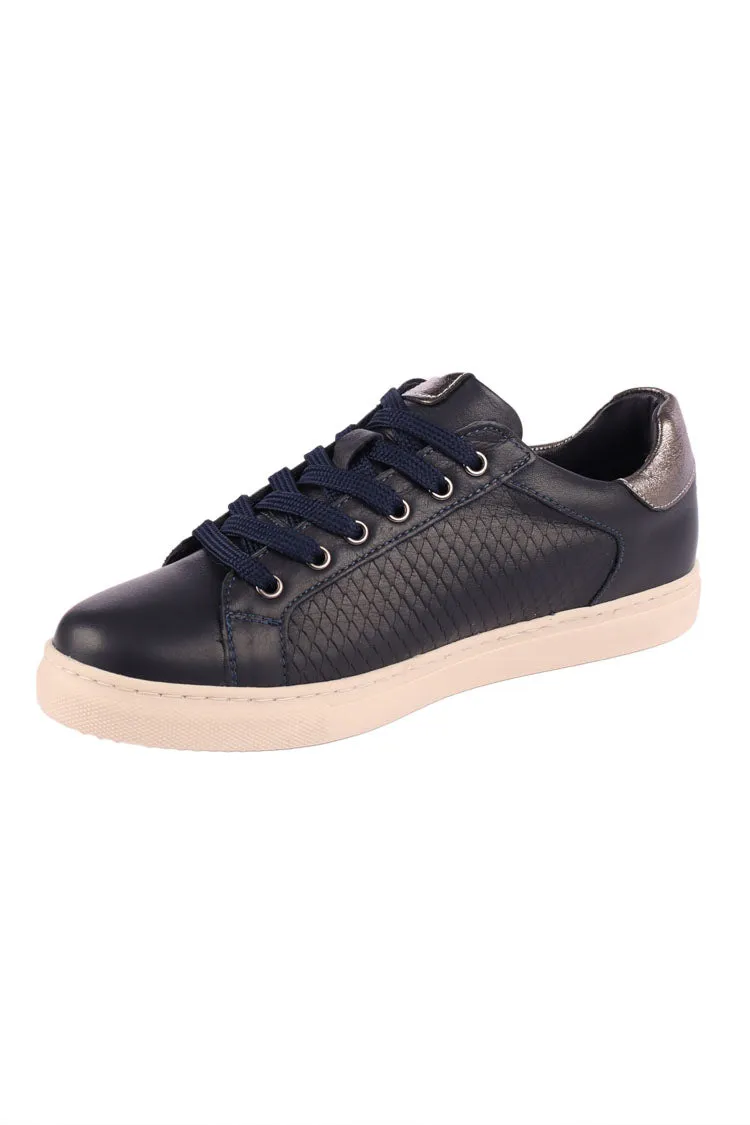 Ursa Sneaker in Navy