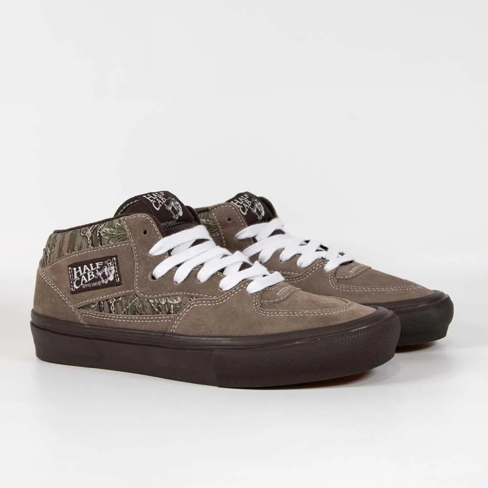 Vans - Pedro Delfino Skate Half Cab '92 Shoes - Brown / Camo