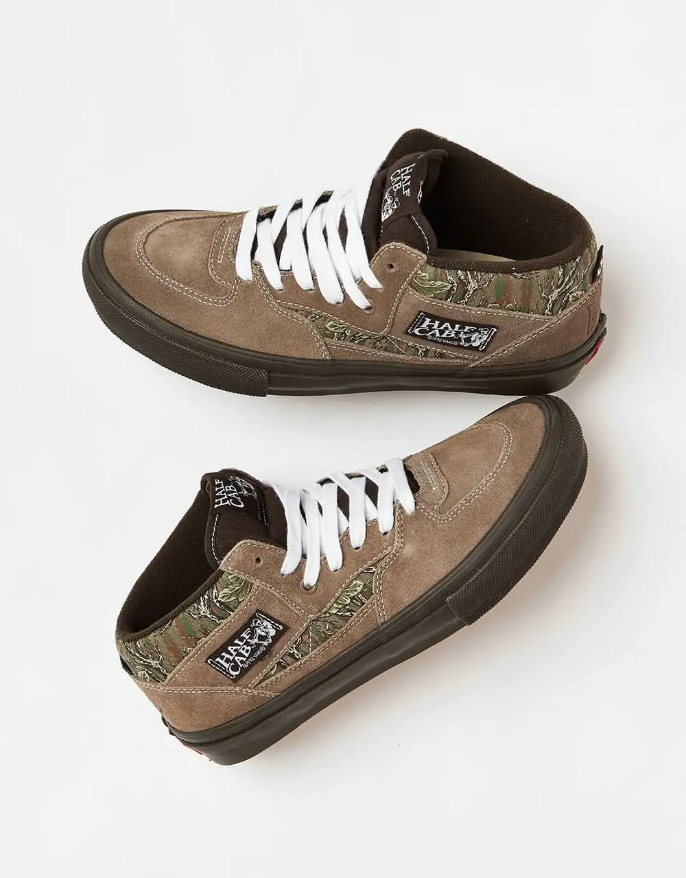 Vans Skate Half Cab Shoes - (Delfino) Camo