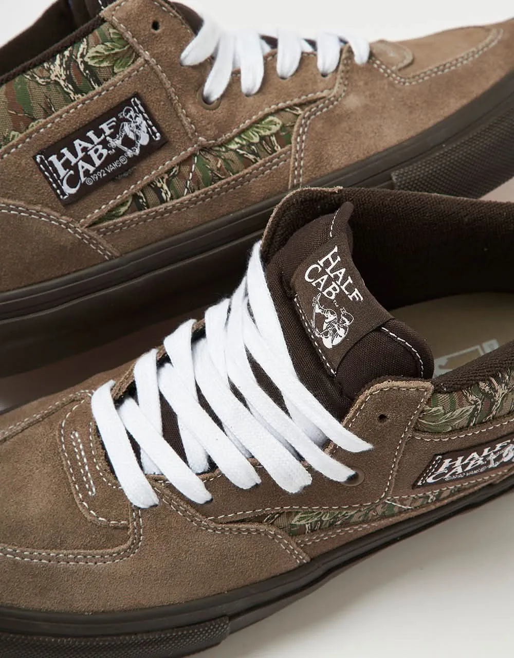 Vans Skate Half Cab Shoes - (Delfino) Camo