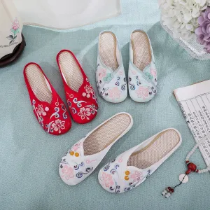 Women's Flat Soft Bottom Retro Button Embroidery Ancient Canvas Shoes